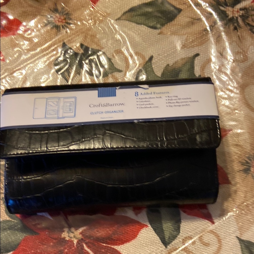 Final price accepted women’s wallet